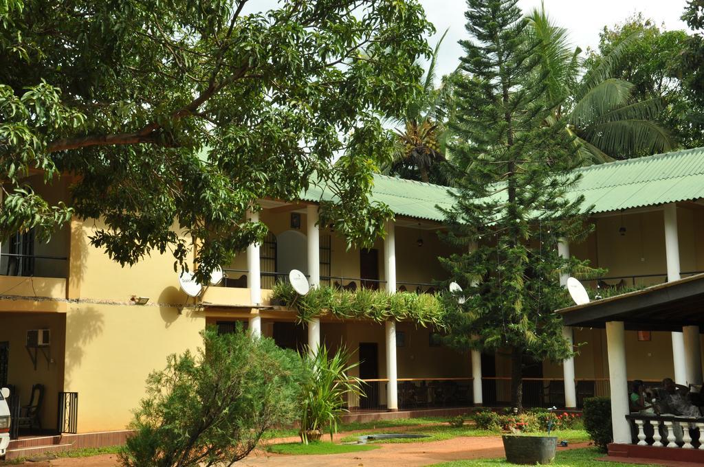 Sujatha Tourist Rest Otel Dambulla Dış mekan fotoğraf